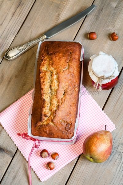 Banana bread on the wooden rural table – Stock photos from around the world